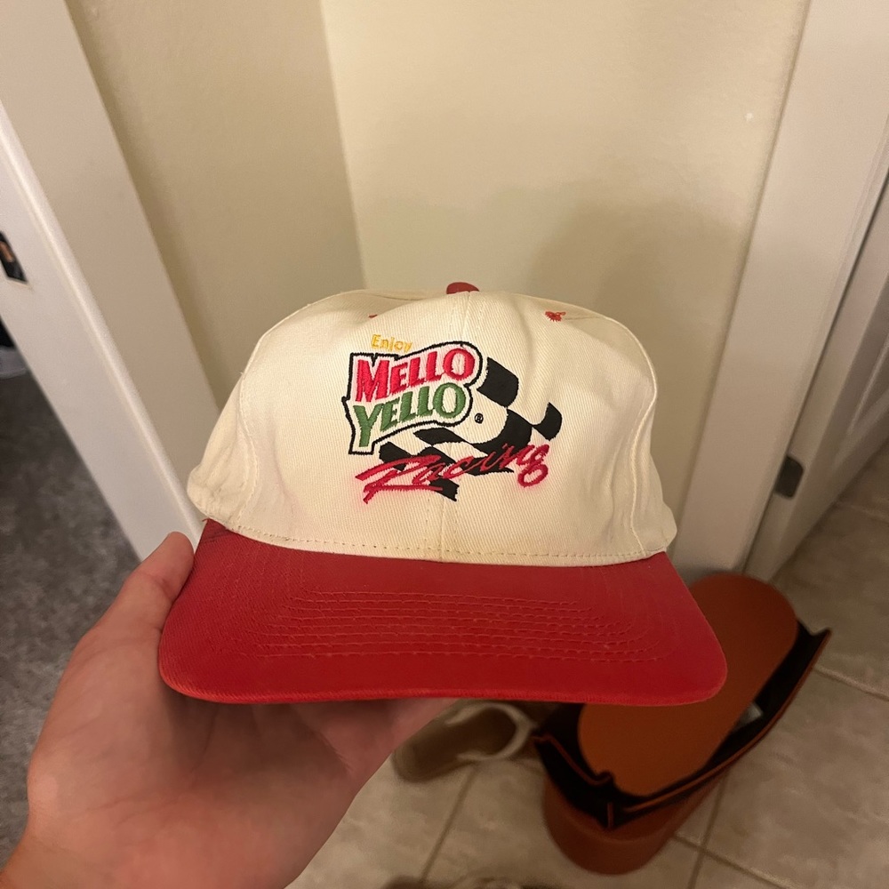 Vintage 90s Mellow Yellow Racing Cap